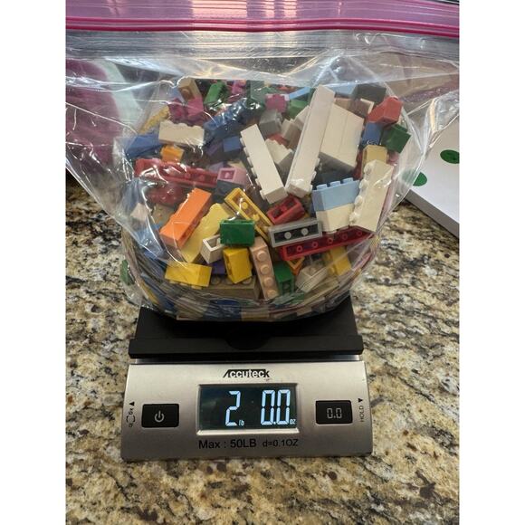 2 POUNDS Assorted 1x-wide Long Lego Bricks Lot: 1x-wide pieces only - Picture 1 of 4